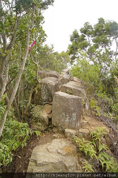 唭哩岸山