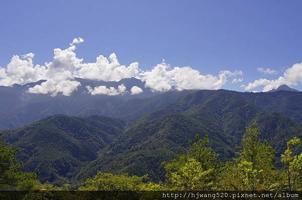 羅葉尾山