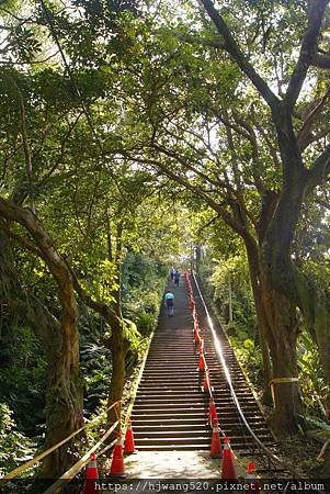 指南宮步道