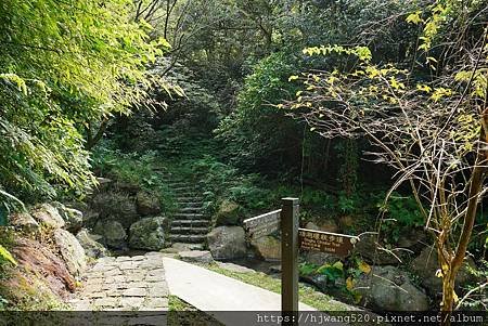 陽明溪溪畔步道