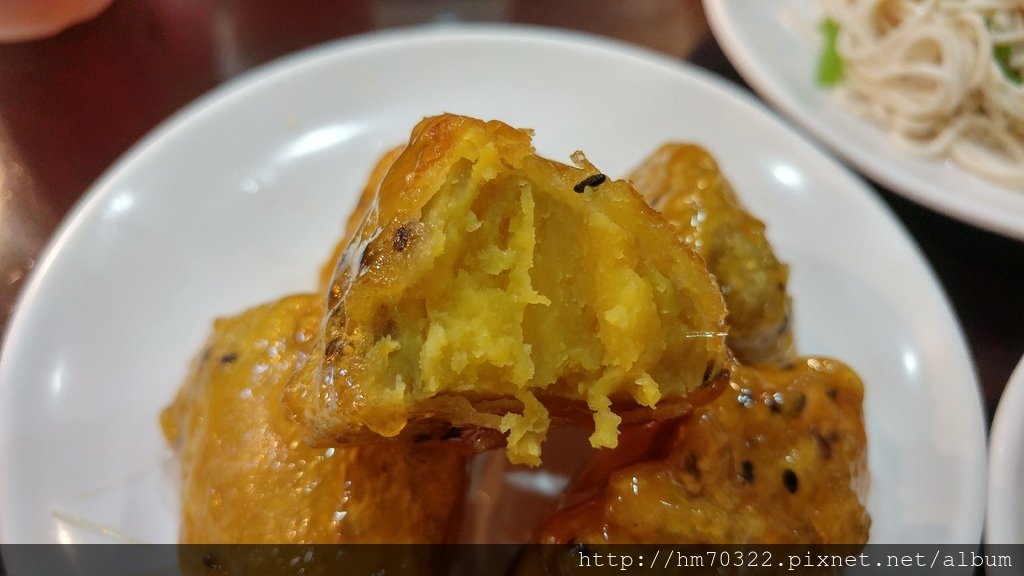 桃園食記│中壢區榮民路眷村麵食館，google評價4.1，內