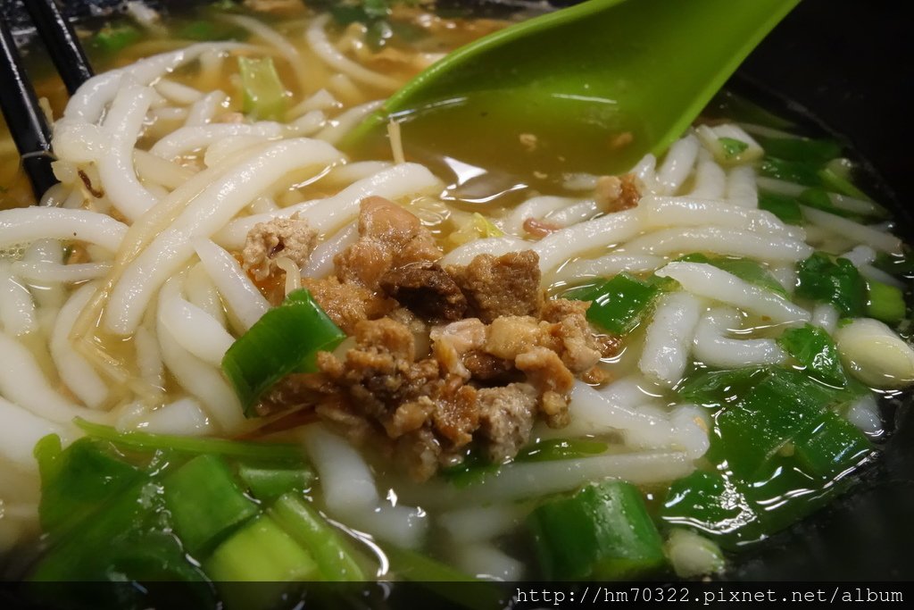 一張桌麵食