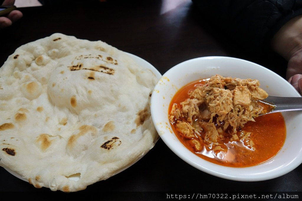 『桃園美食』- 忠貞市場異國美食【清真園雲南回民精緻小吃】×