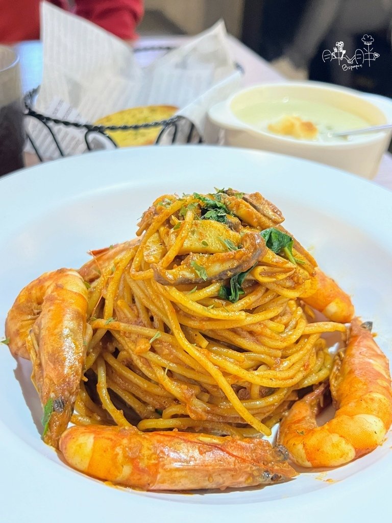 艾隆義式麵食館_香蒜辣蝦麵