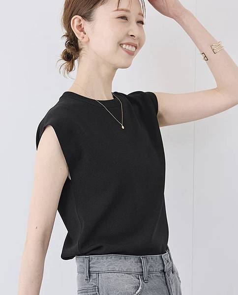 【UV隔離·接觸冷感·簡易護理】 zero袖子針織衫.jpg
