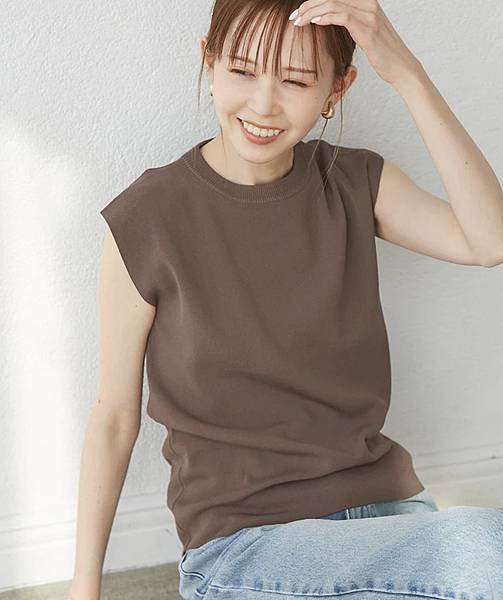 【UV隔離·接觸冷感·簡易護理】 zero袖子針織衫 咖色.jpg