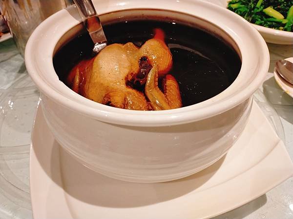 【台北大安美食】【宴會桌菜】融合客家和台菜的江浙菜料理與創意