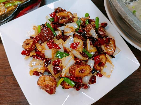 【嘉義竹崎美食】擁有夢想的廚師自建自營場所的宴會桌菜—竹梅園