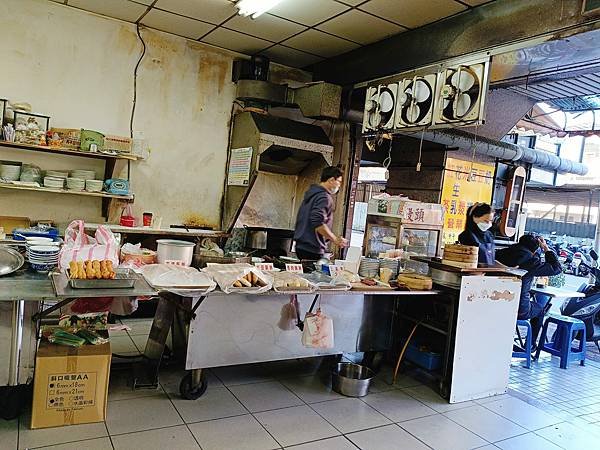 【新莊美食】不可思議花生湯是豆漿店主角—豐年街世界豆漿大王