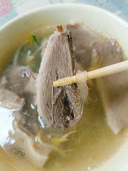 【新北樹林美食】路過的排隊美味主打鵝肉麵—東昇鵝肉麵