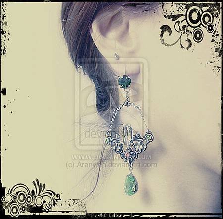 victorian_chandelier_earrings_by_aranwen-d5i9bj2