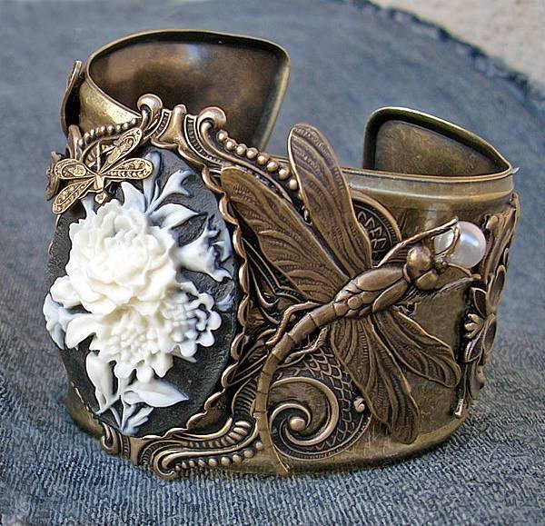 Dragonflies_and_Flowers_cuff_by_Aranwen