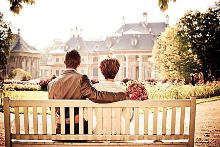 couple-260899_640.jpg