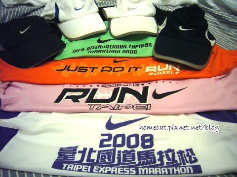 9909051.JPG
