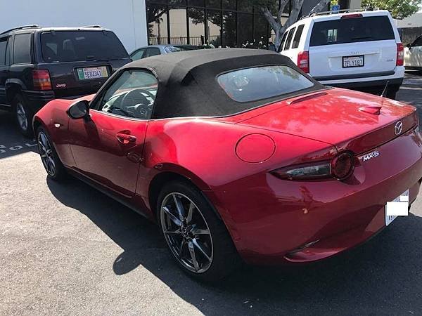 MAZDA MX-5船運來台分享.jpg