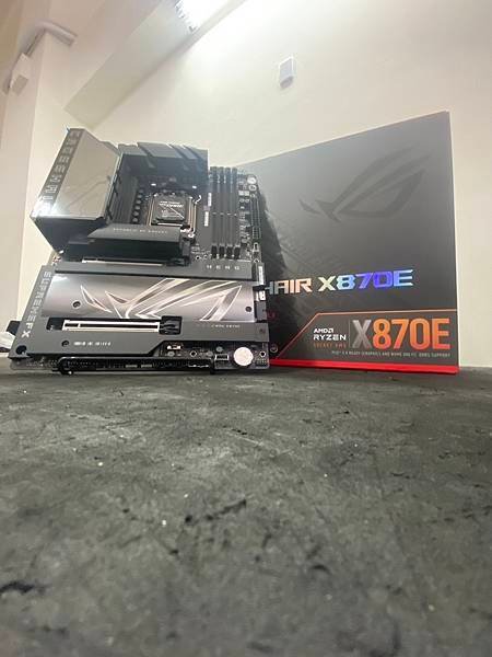🧚‍♀️ Ryzen9 9950X+華碩 ROG CROSS