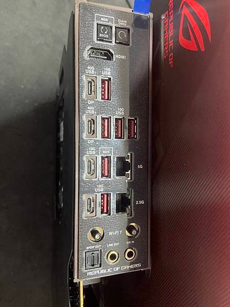 🧚‍♀️ Ryzen9 9950X+華碩 ROG CROSS