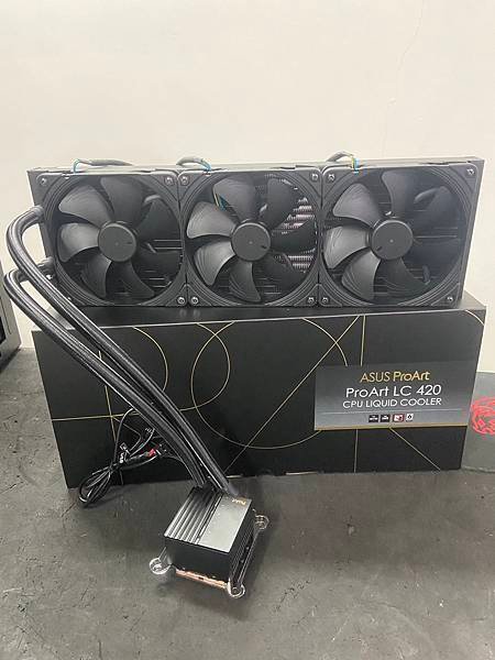 🧚‍♀️ Ryzen9 9950X+華碩 ROG CROSS