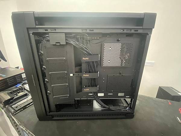 🧚‍♀️ Ryzen9 9950X+華碩 ROG CROSS
