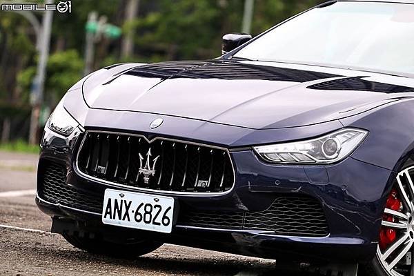 Maserati Ghibli S Q4 Plus-13.jpg