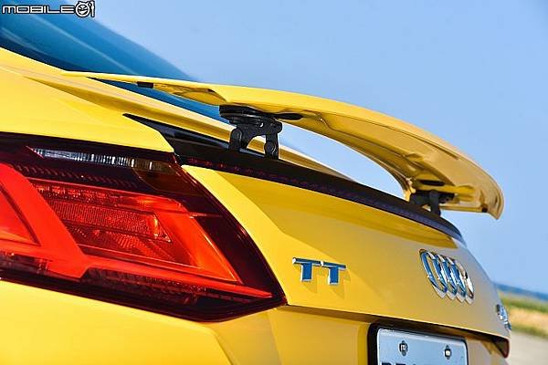 Audi TT-17.jpg