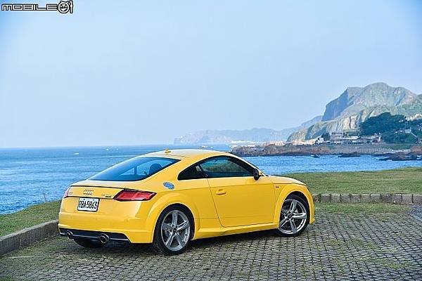 Audi TT-19.jpg