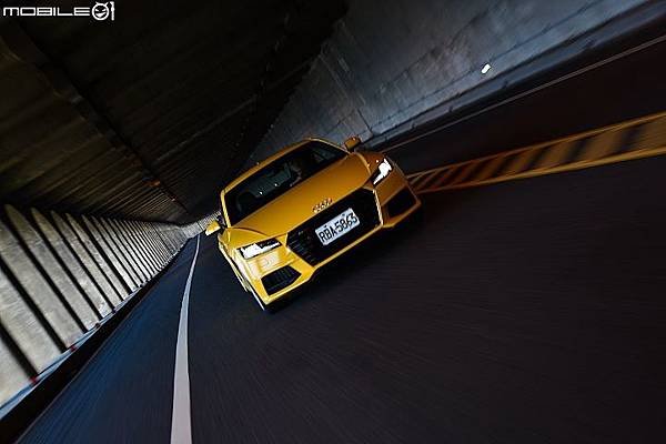 Audi TT-55.jpg