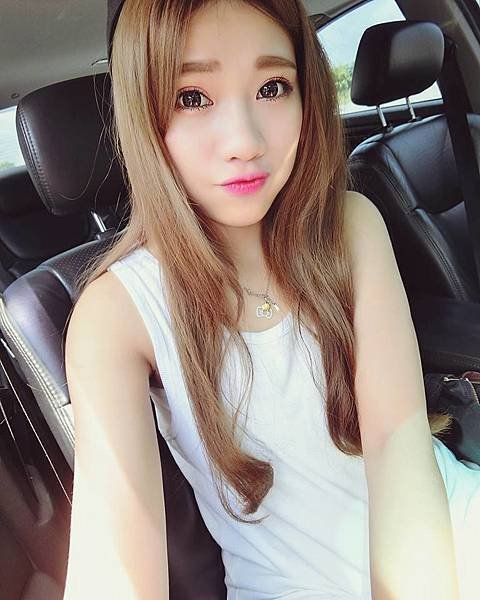 蕭珮帆-火辣照 (4).jpg