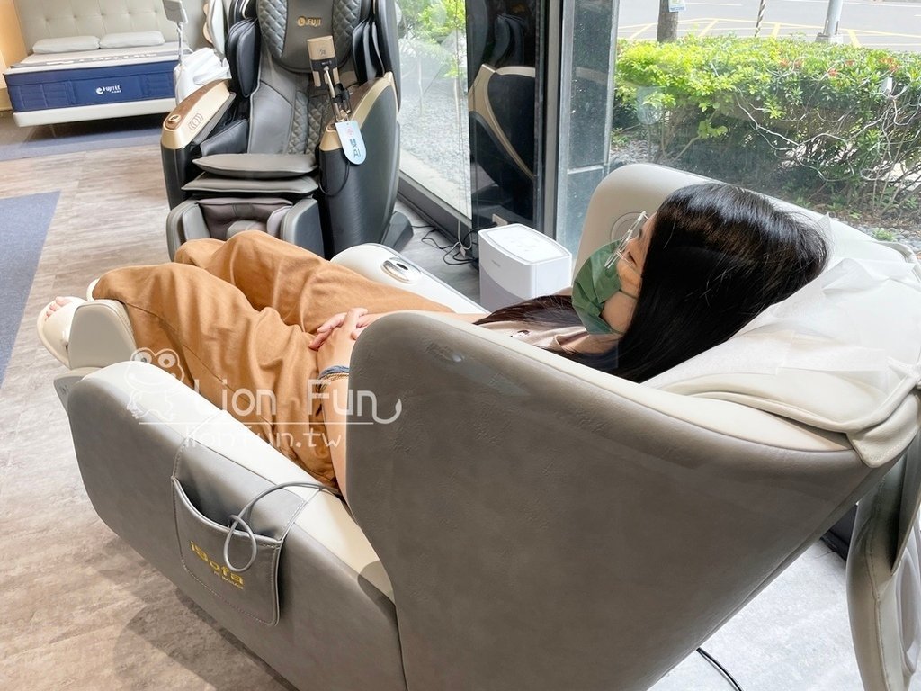 高雄床墊新品牌｜FUJITEC科技睡眠美術館店。英國SPIN