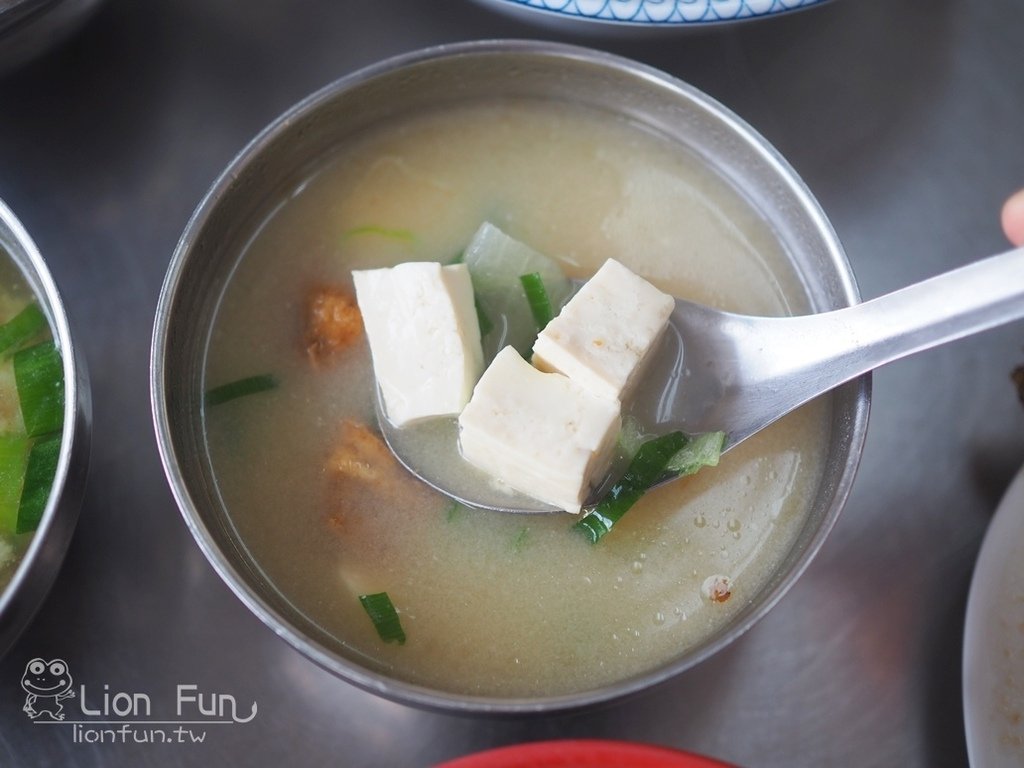 嘉義火雞肉飯推薦｜蕭老師火雞肉飯。九成的客人都是嘉義在地人｜