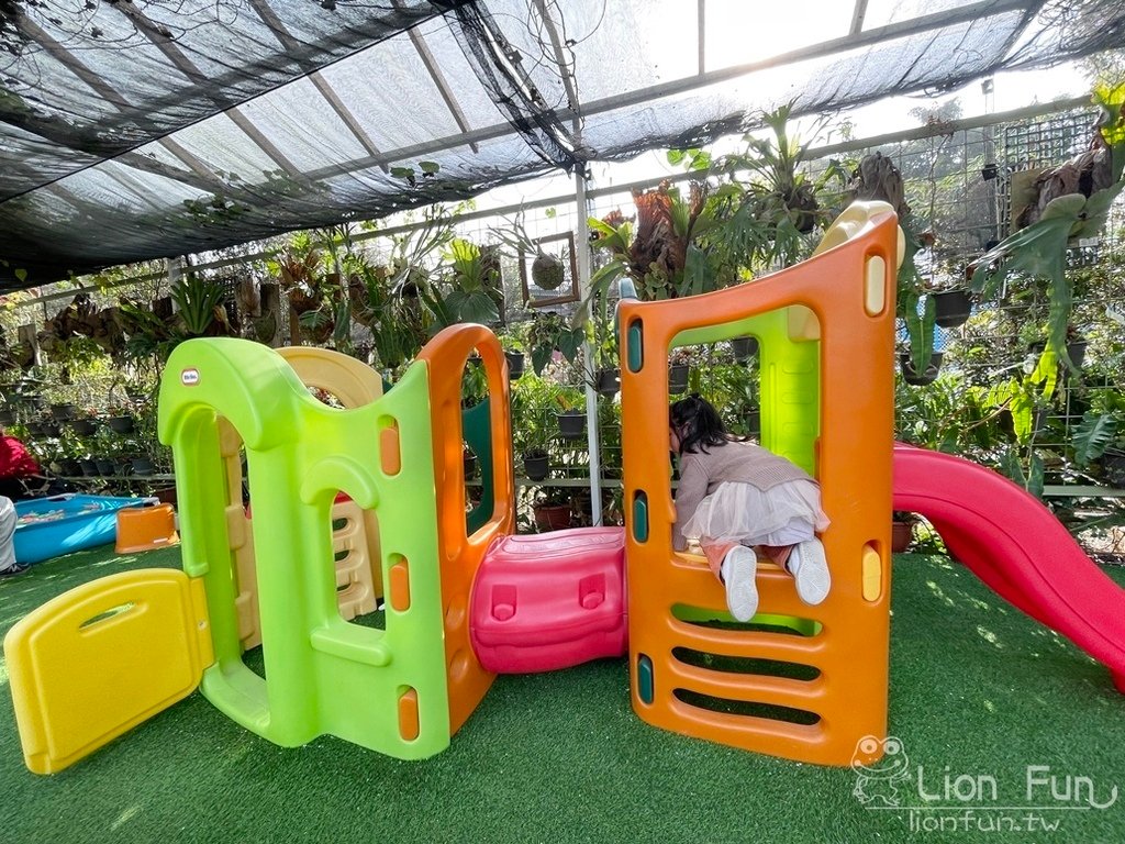 嘉義景點｜綠盈牧場 養牛人家總店。餵小牛體驗｜免門票嘉義親子