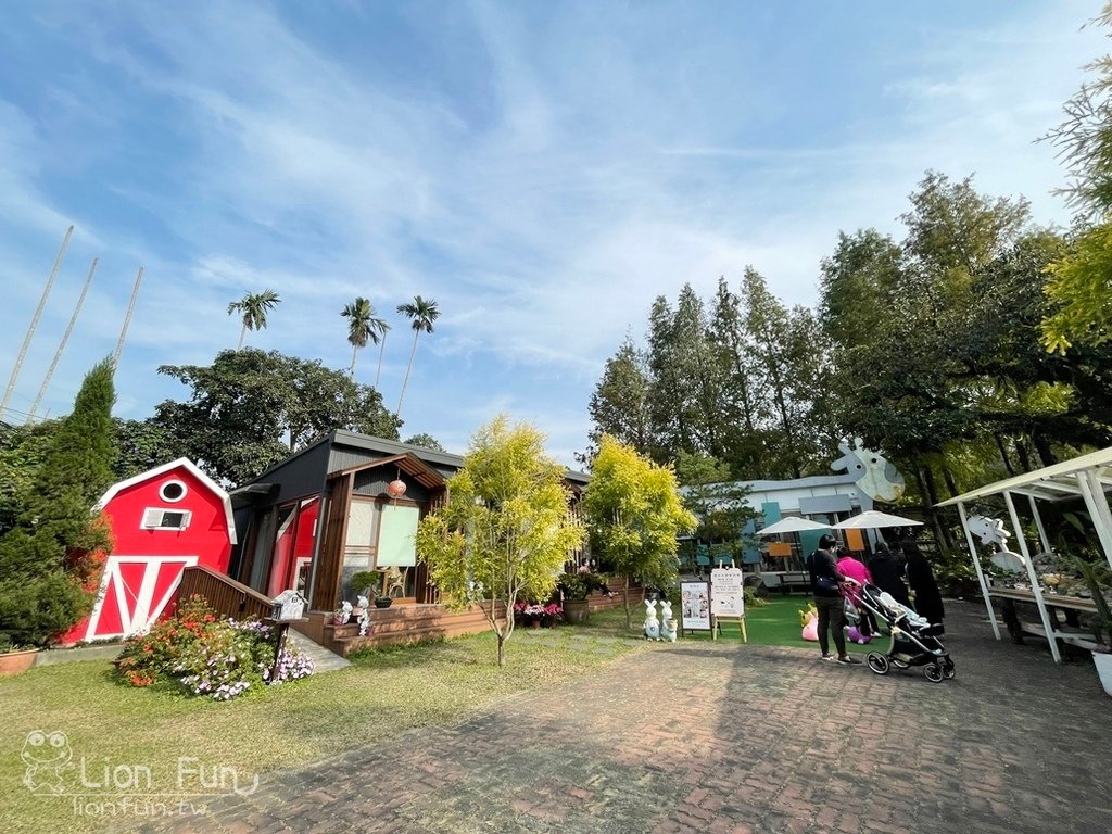 嘉義景點｜綠盈牧場 養牛人家總店。餵小牛體驗｜免門票嘉義親子