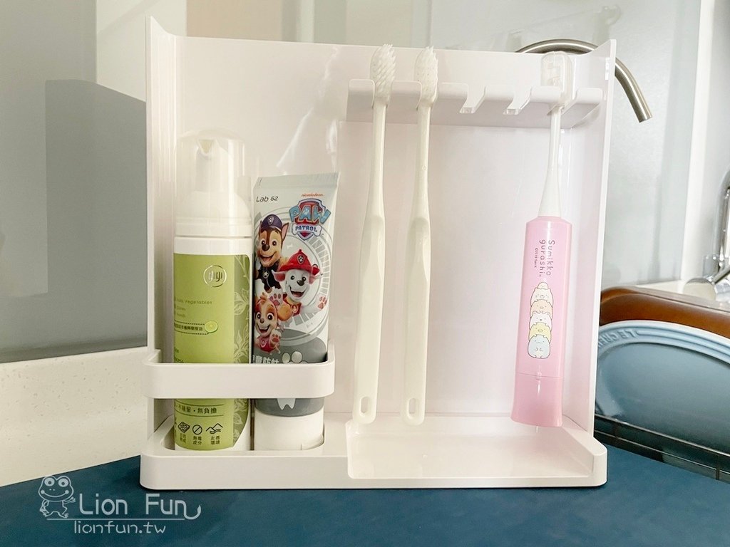 居家收納｜YAMAZAKI日本山崎。tower可隱藏立式牙刷