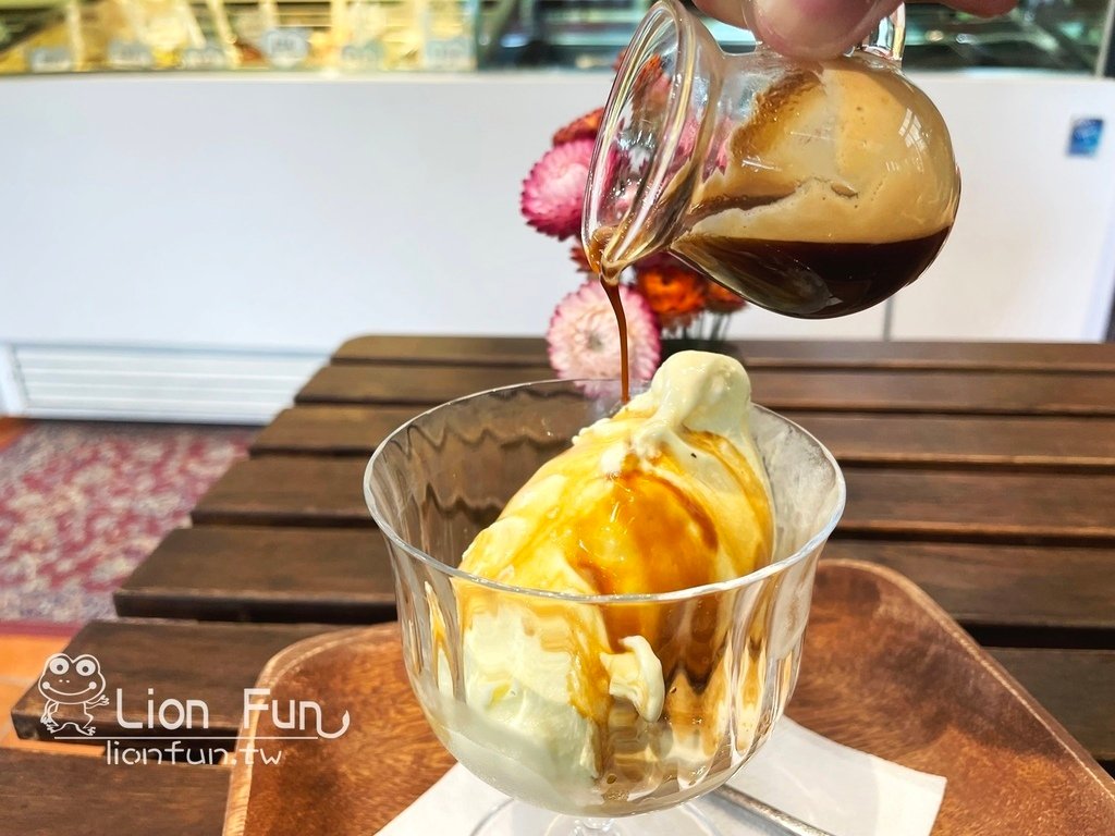 南投義大利冰品｜貝拉義大利冰淇淋店。隱藏在文心園內冰淇淋店咖
