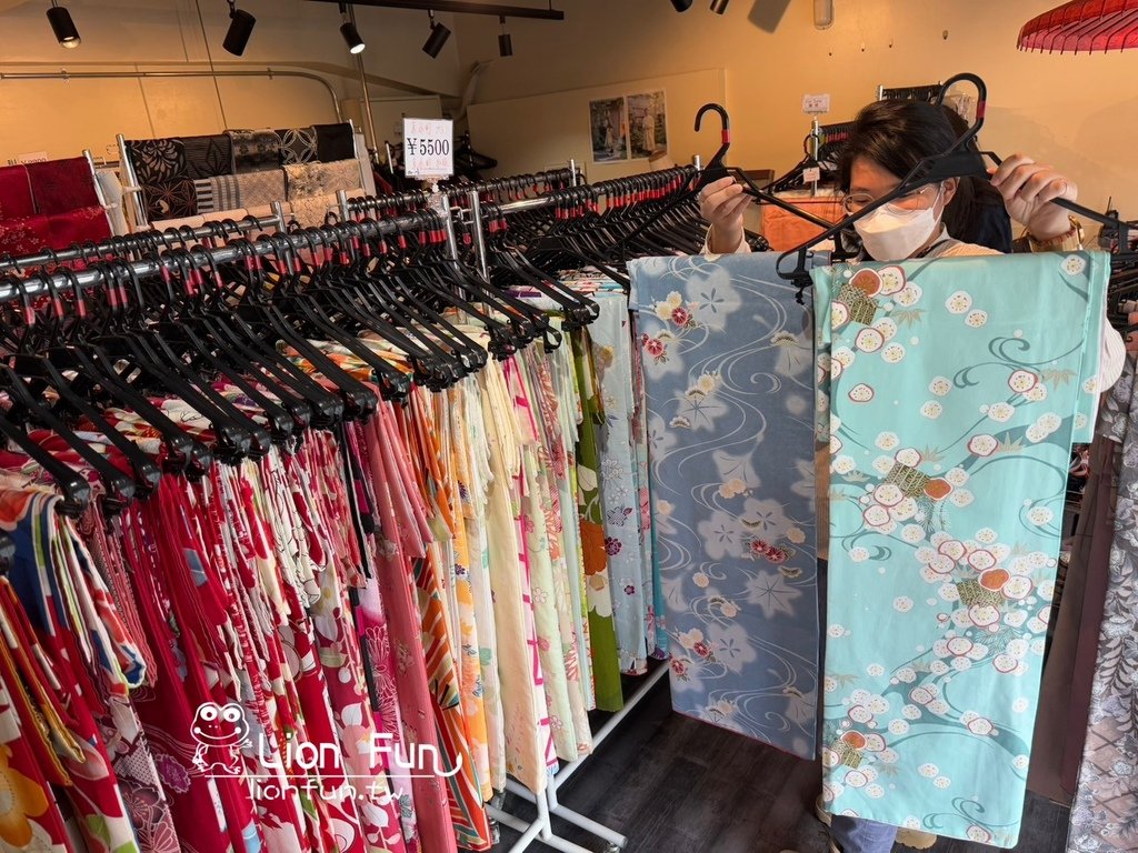 京都和服租借｜京小町 清水總店。清水寺和服租借｜八坂神社附近