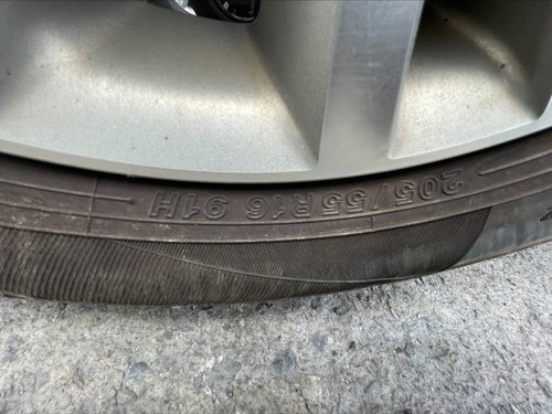 2014 豐田 TOYOTA ALTIS 銀色 1.8 4D