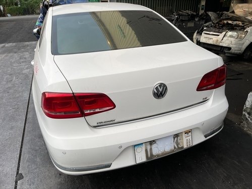 2011 Volkswagen 福斯 PASSAT 白色 1