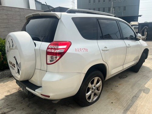 2009 TOYOTA 豐田 RAV4 白色 2.4