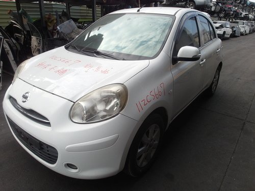2012 Nissan 日產 新馬曲 白色 1.5 5D
