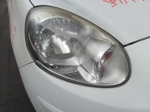 2012 Nissan 日產 新馬曲 白色 1.5 5D