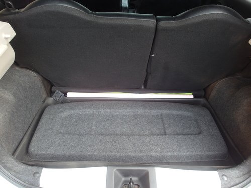 2012 Nissan 日產 新馬曲 白色 1.5 5D