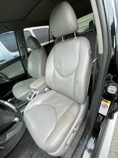 2008 TOYOTA 豐田 RAV4 黑色 2.4