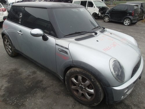 2006 MINI 迷你 COOPER 銀黑色 1.6 3D