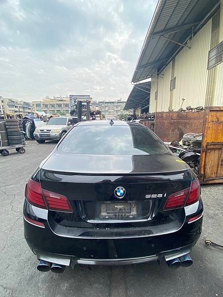 2015 BMW 寶馬 F10 黑色 2.0 4D