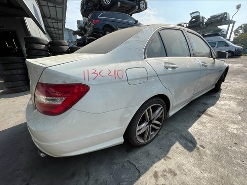 2012 Benz 賓士 C250 白色 1.8 4D