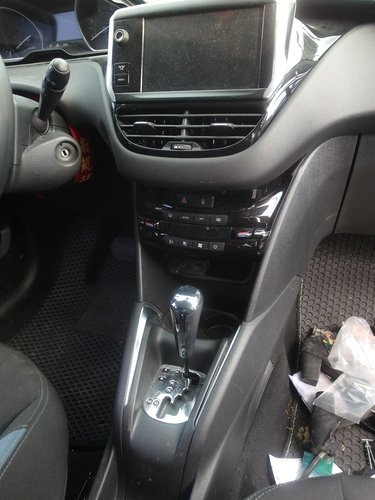 2013 Peugeot 寶獅 208 白色 1.6 4D