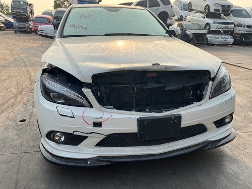 2008 Benz 賓士 W204 白黑色 3.0 4D