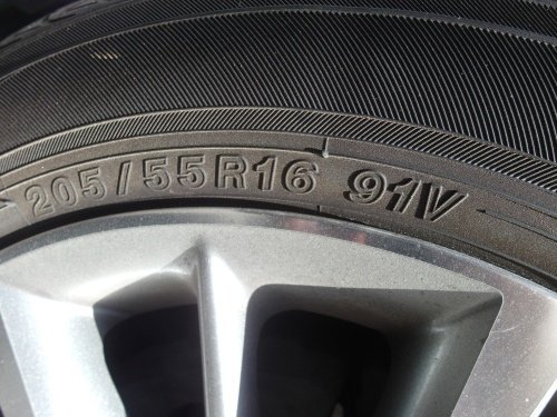 2015 TOYOTA 豐田 ALTIS 白色 1.8 4D