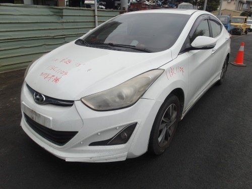 2015 Hyundai 現代 卓越 白色 1.8 4D