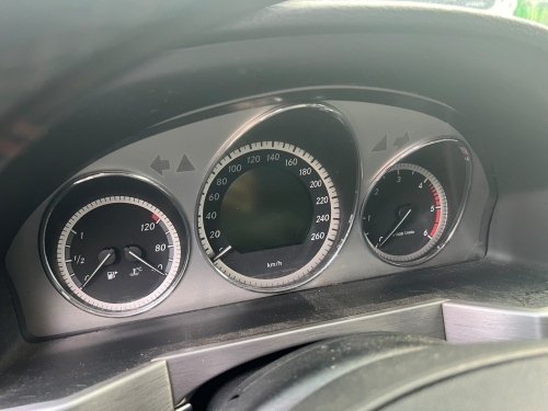 2011 Benz 賓士 GLK220 黑色 2.1